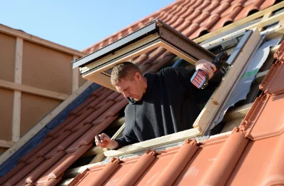 Pose de fenêtres de toit Velux à Mouhet